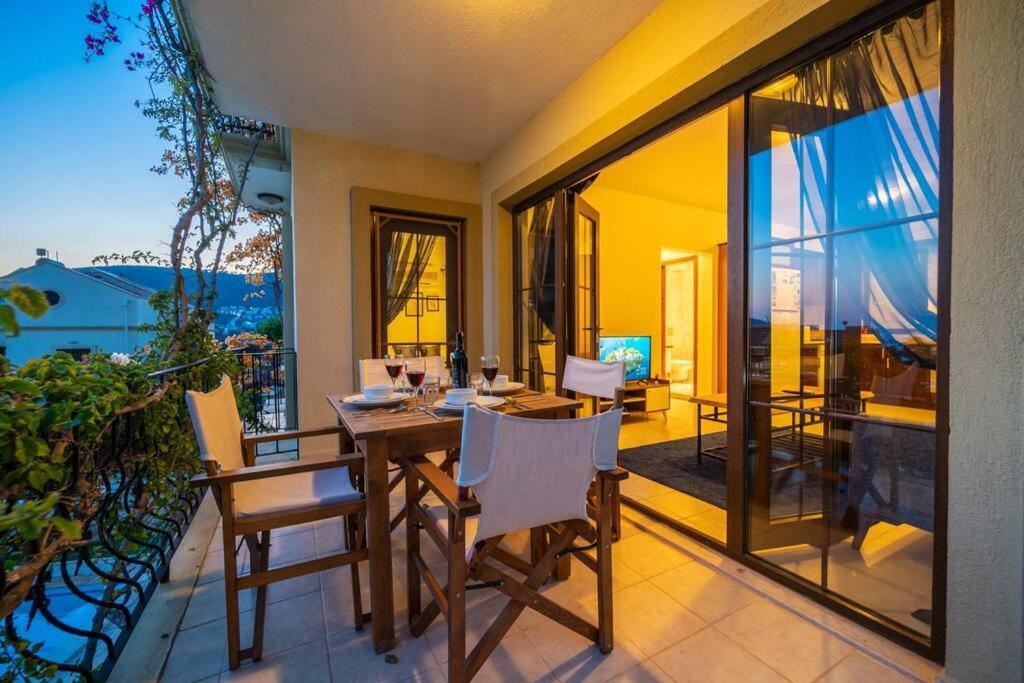 Azure Apartment With Sea View In Kalkan Bagian luar foto