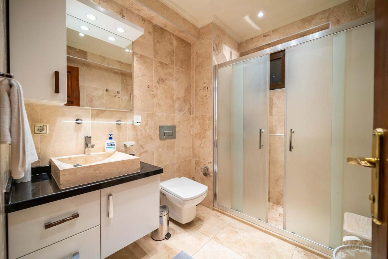 Azure Apartment With Sea View In Kalkan Bagian luar foto
