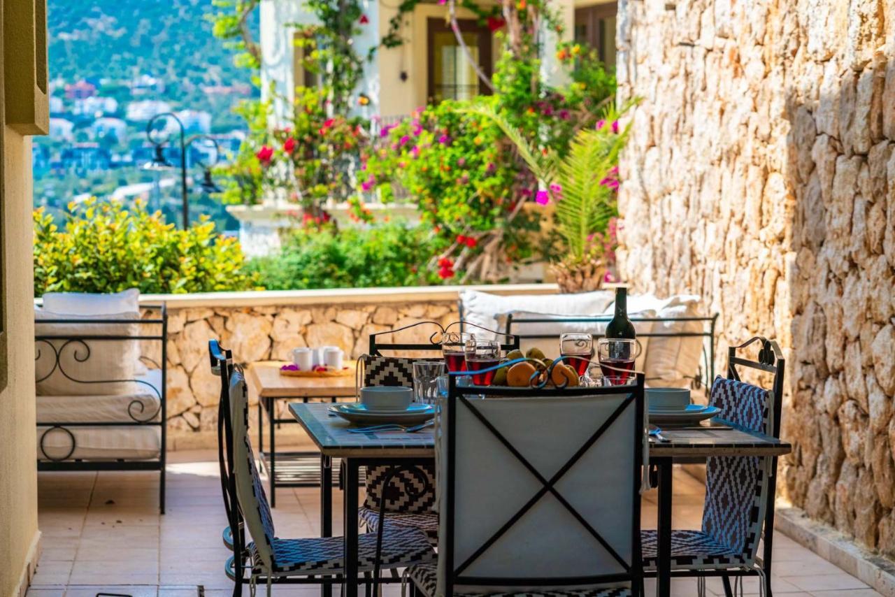 Azure Apartment With Sea View In Kalkan Bagian luar foto