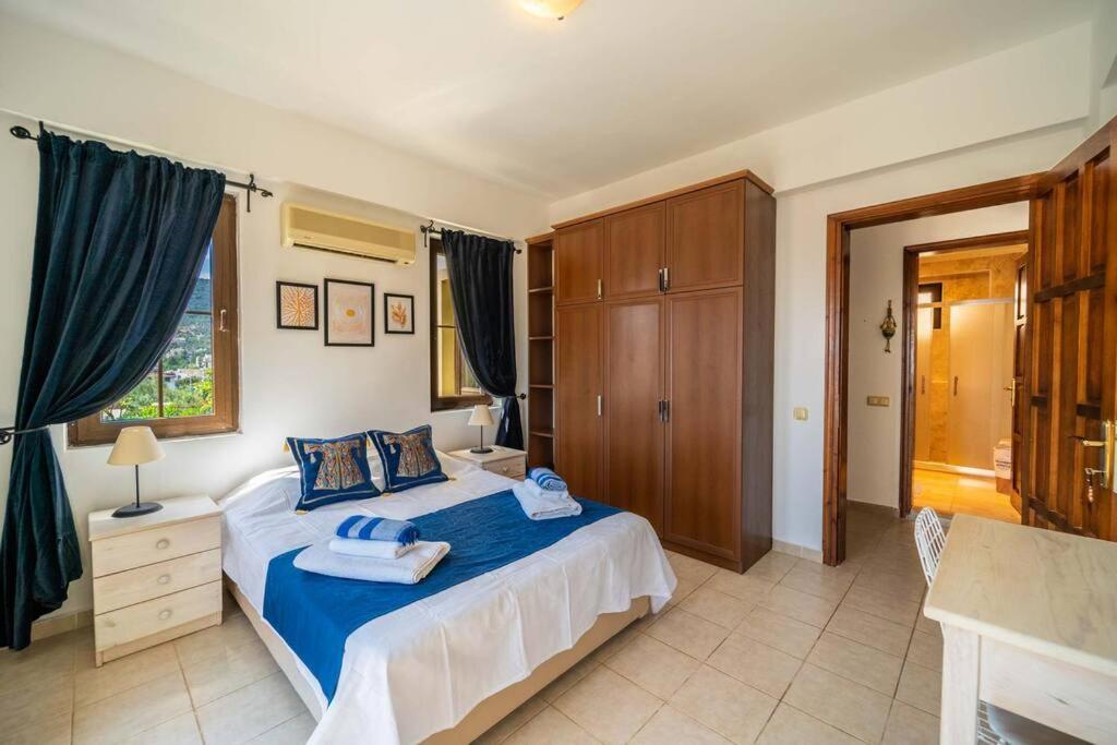 Azure Apartment With Sea View In Kalkan Bagian luar foto
