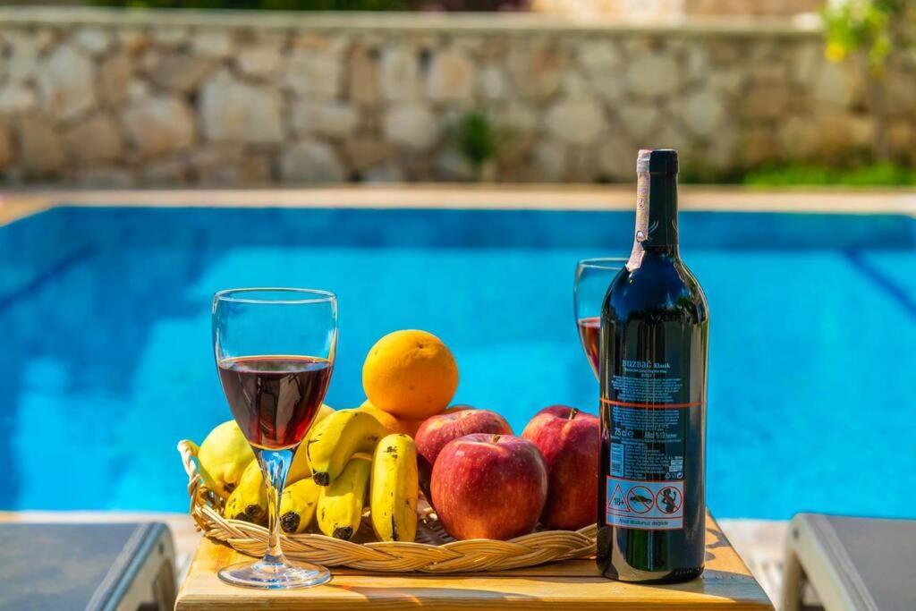 Azure Apartment With Sea View In Kalkan Bagian luar foto