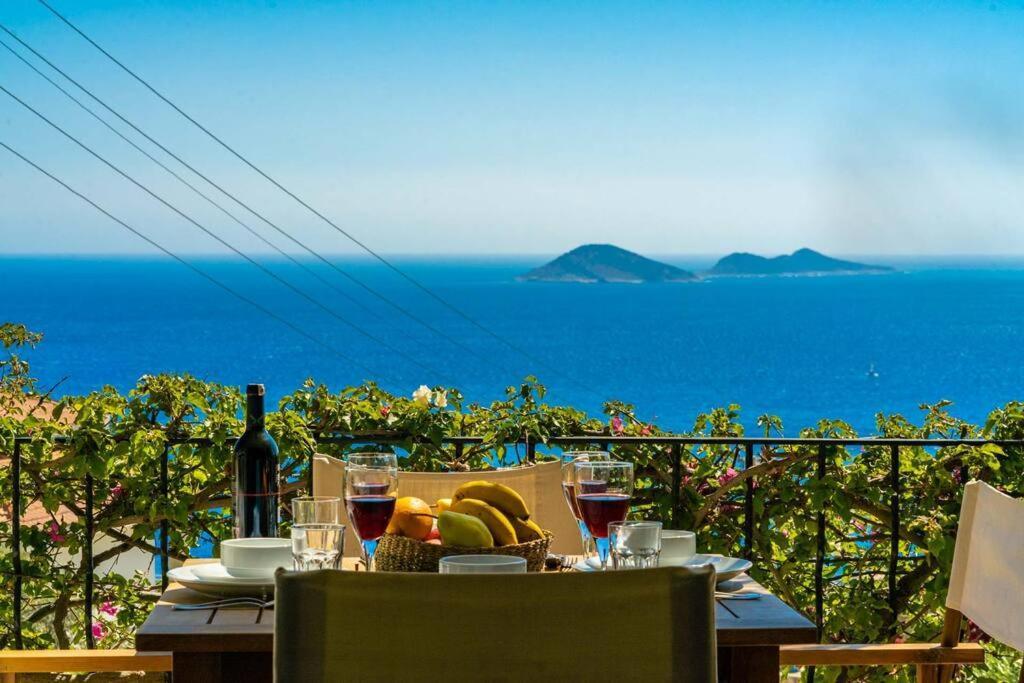 Azure Apartment With Sea View In Kalkan Bagian luar foto